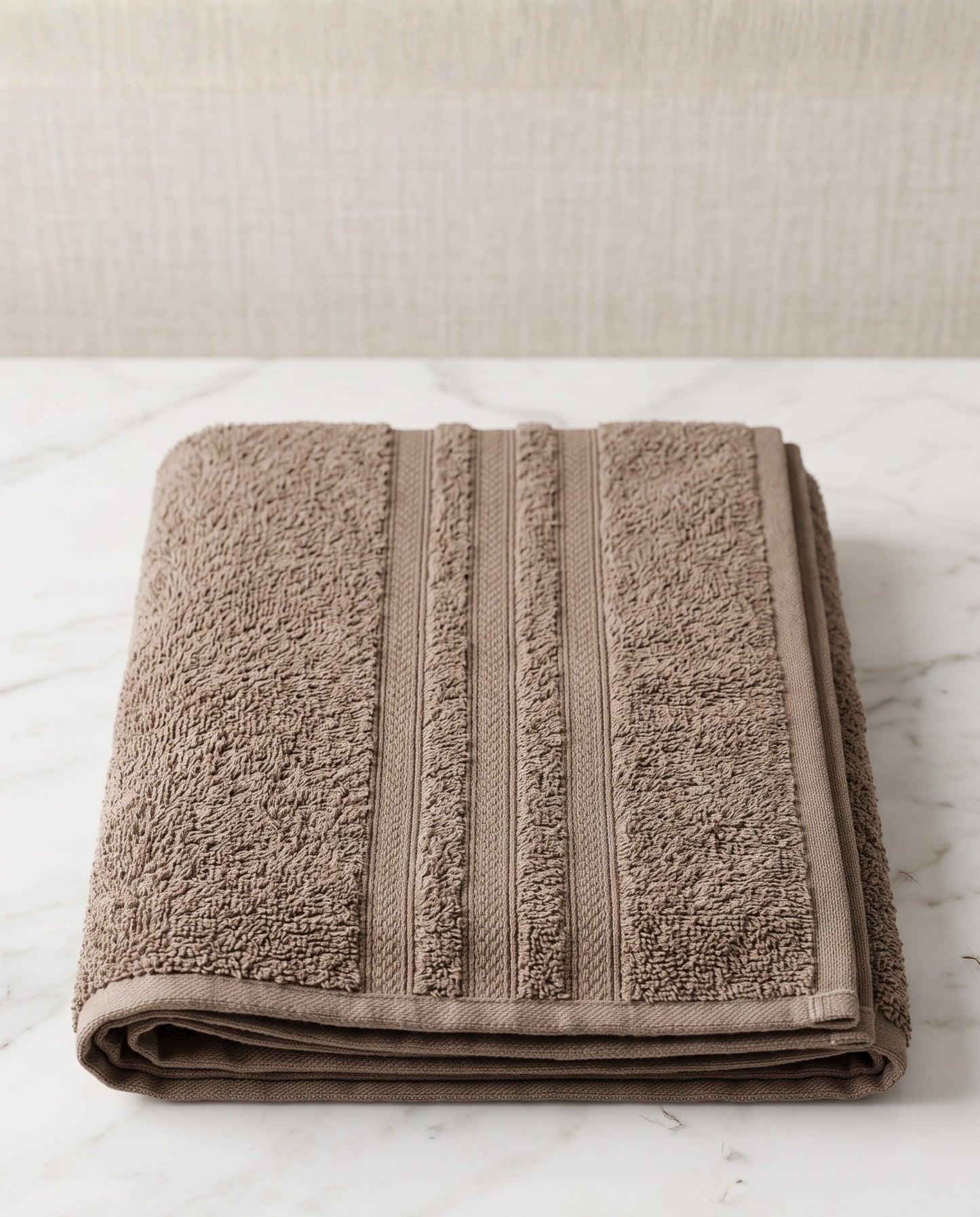Premium cotton bath towel with a soft, plush, highly absorbent, and quick-drying design for home, hotel, spa, gym, and everyday bathroom use.